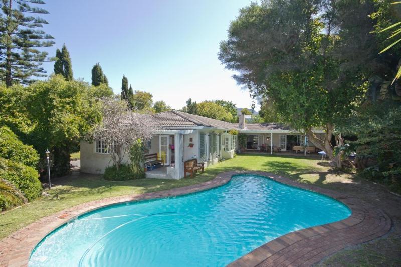 Tuscany Cape Town Exterior photo